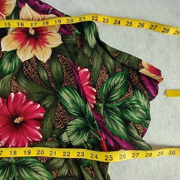 Bentley Women's Green, Pink Floral, Hawaiian 2 Pc Blouse & Skirt Suit Size 22W - Picture 14 of 16